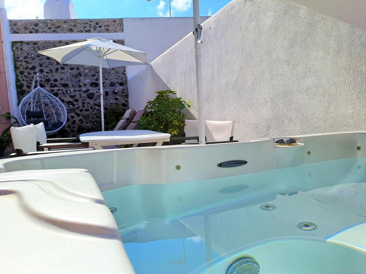 Navita Cave Houses Fira (Santorini) Exterior foto